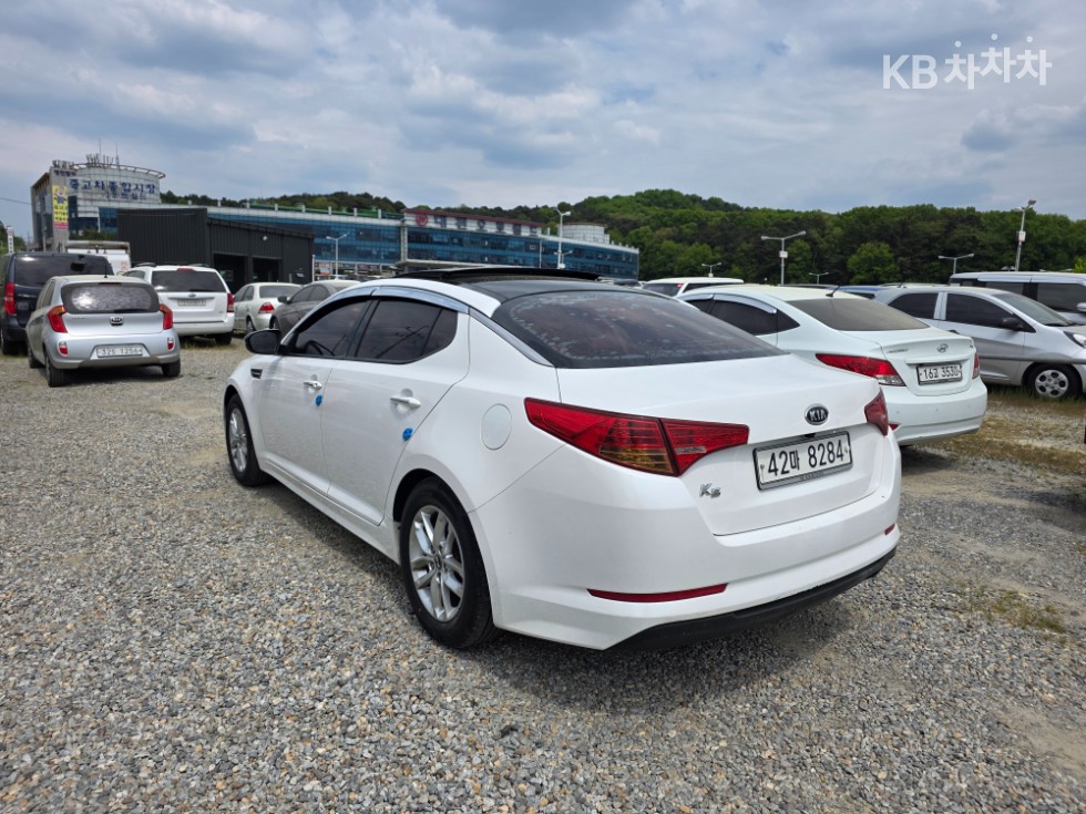 2011 - kia k5
