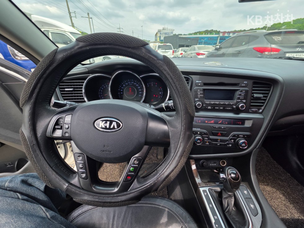 2011 - kia k5