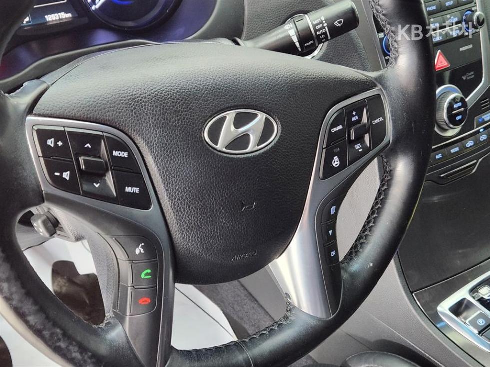 Hyundai Grandeur — miniaturë 7