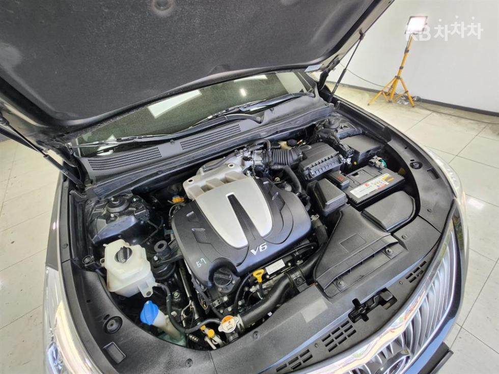 Hyundai Grandeur — miniaturë 17
