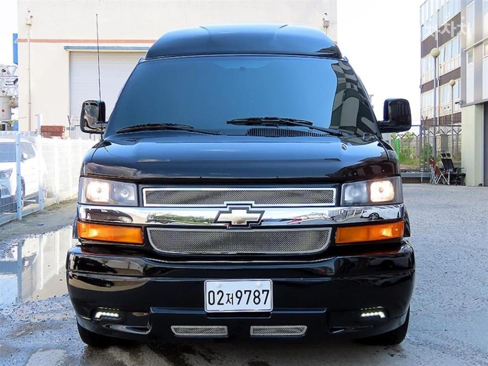 2018 chevrolet express van