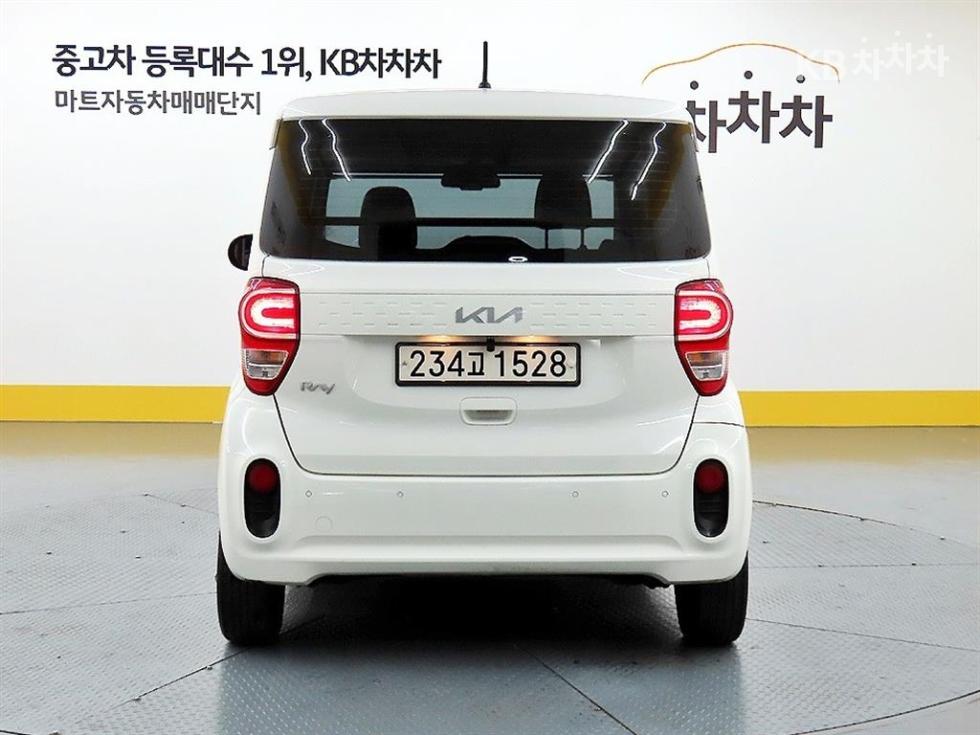 2022 - kia ray