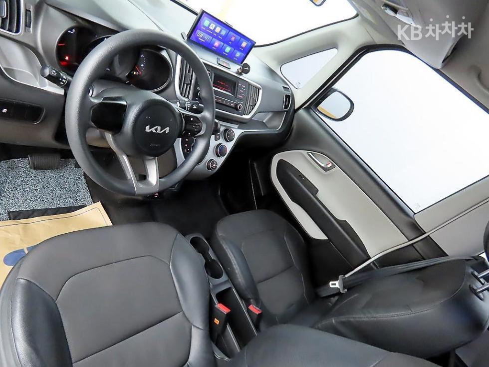 2022 - kia ray