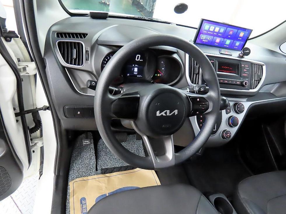 2022 - kia ray