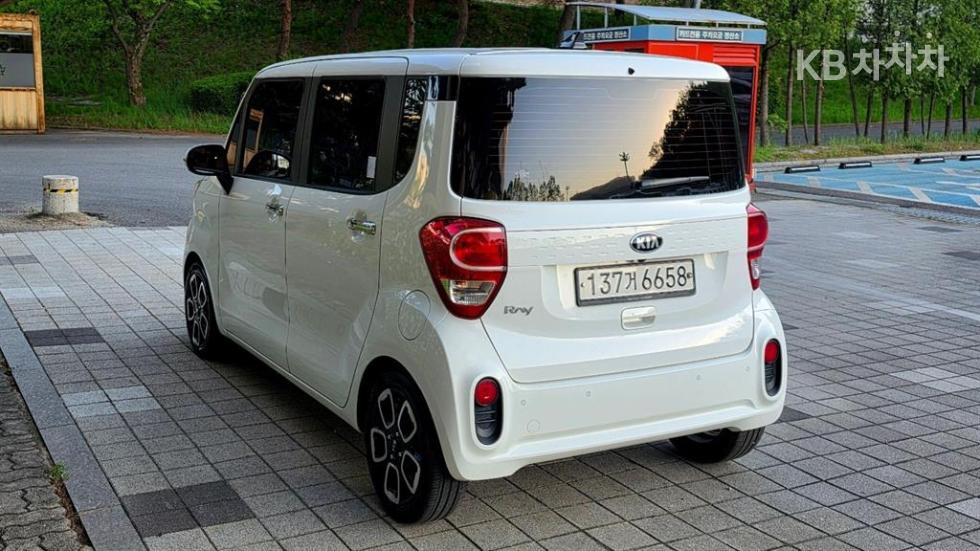 2021 - kia ray