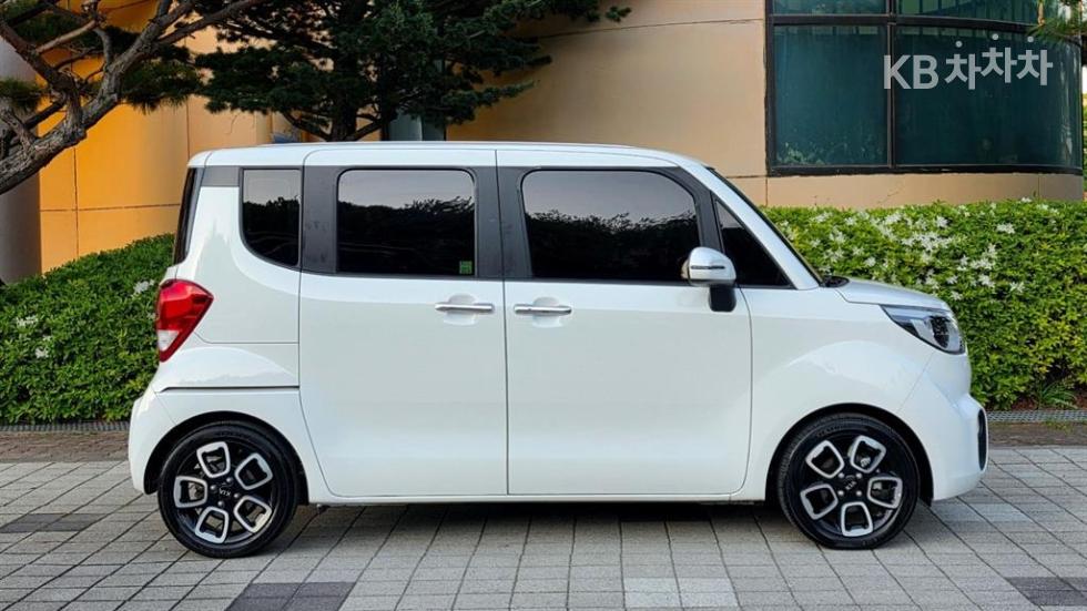 2021 - kia ray