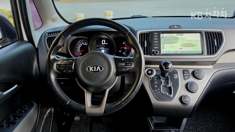 2021 - kia ray