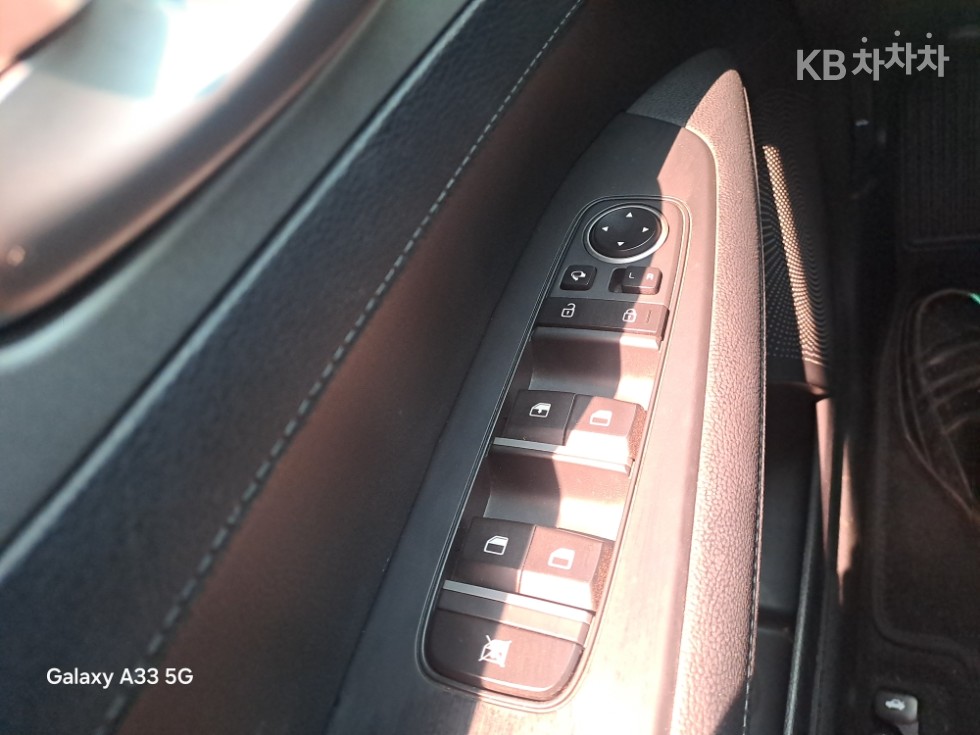 2020 - kia k3