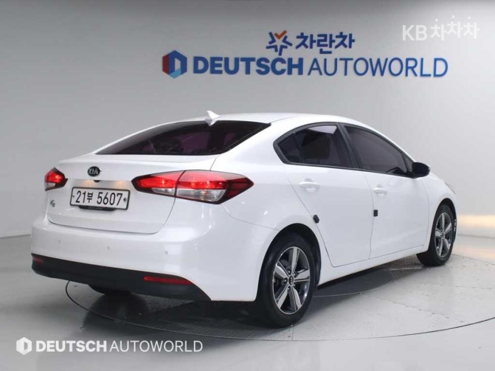 2018 - kia k3