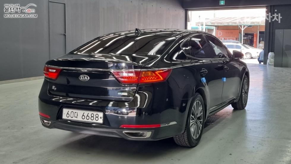 2018 - kia k7