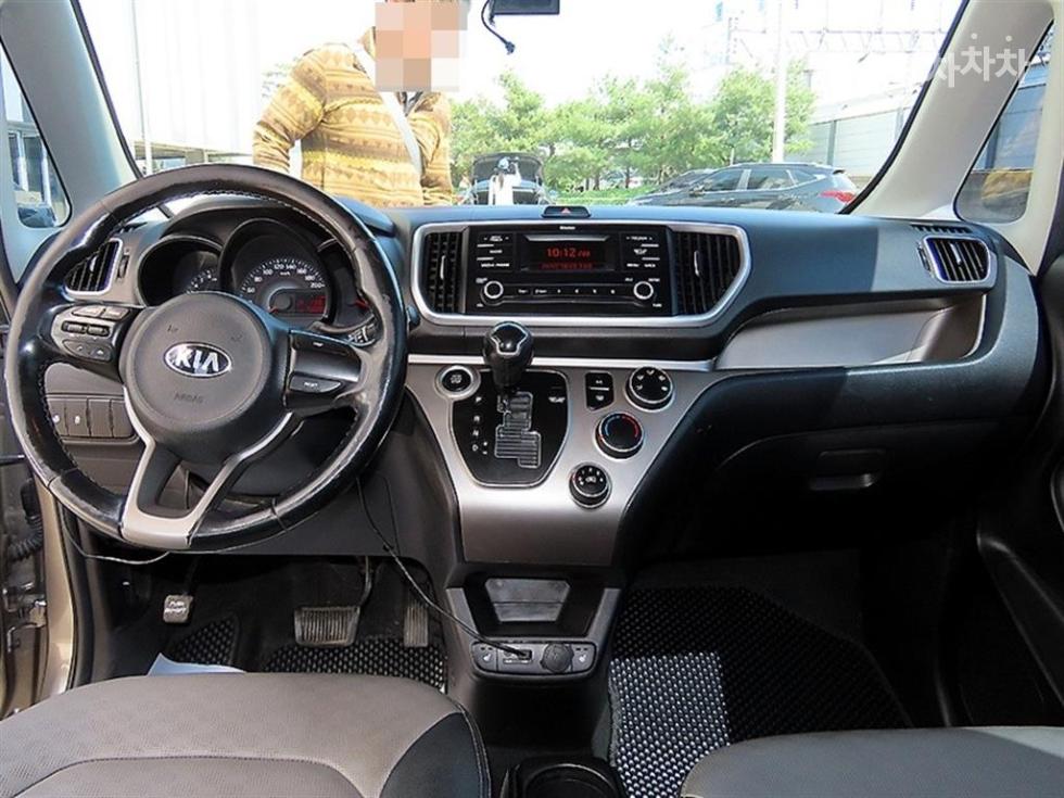 2019 - kia ray