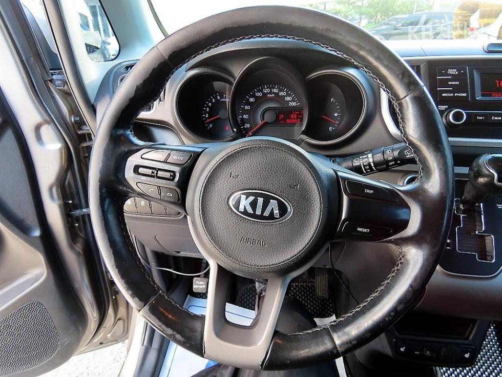 2019 - kia ray
