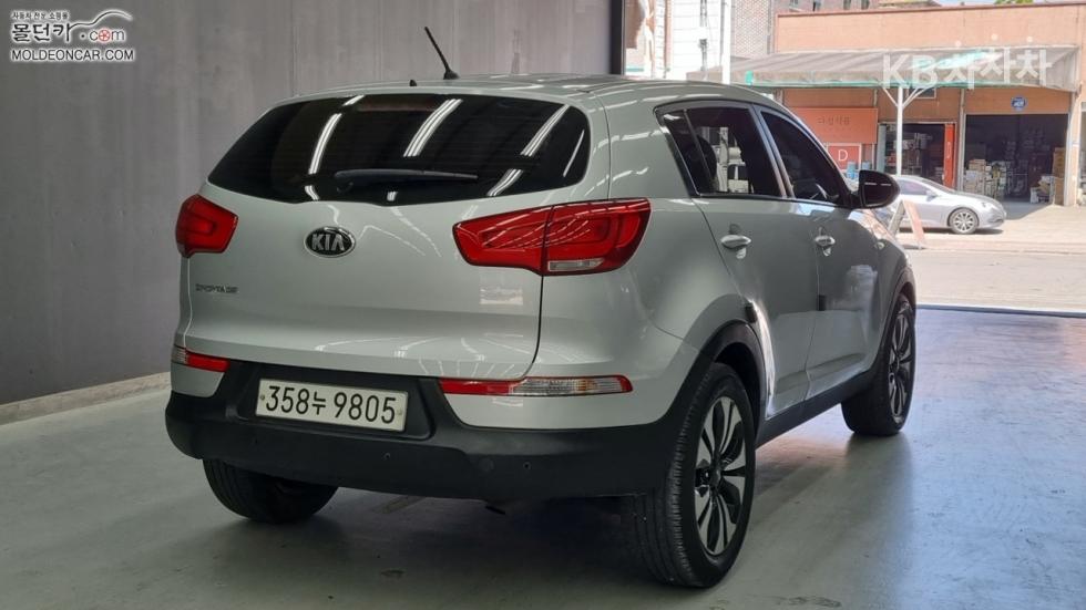 2016 - kia sportage
