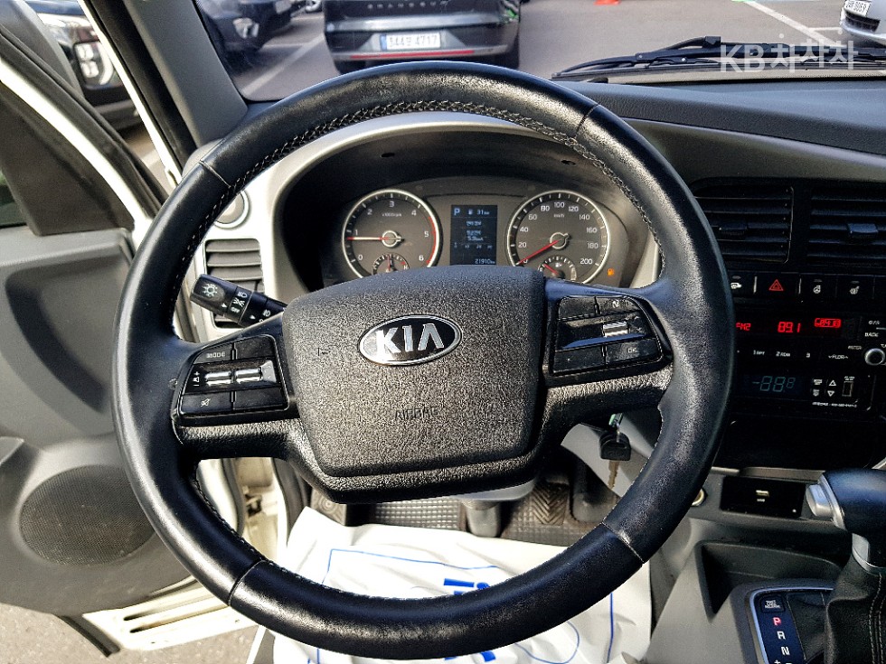 2020 - kia bongo iii
