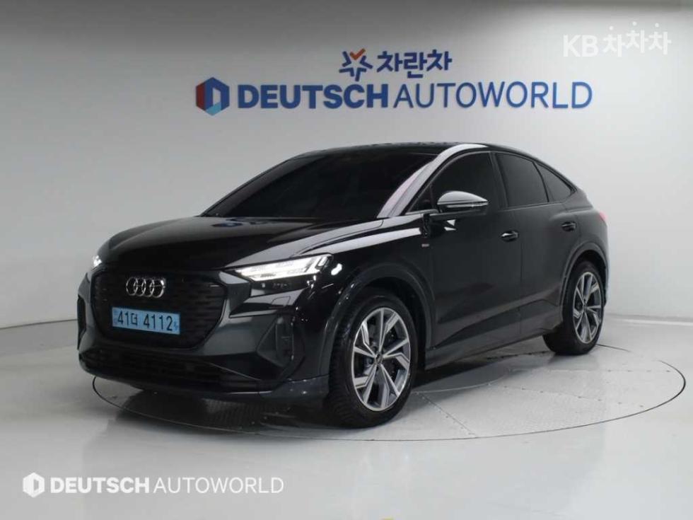 아우디 Q4 e-tron 40 Sportback Premium