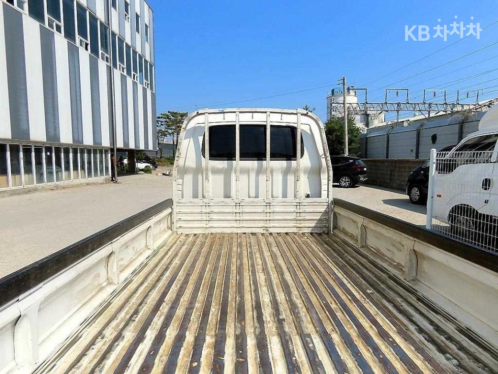 2019 - kia bongo iii
