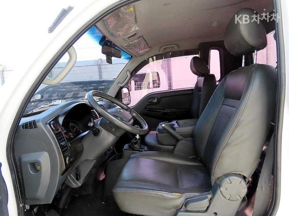 2019 - kia bongo iii