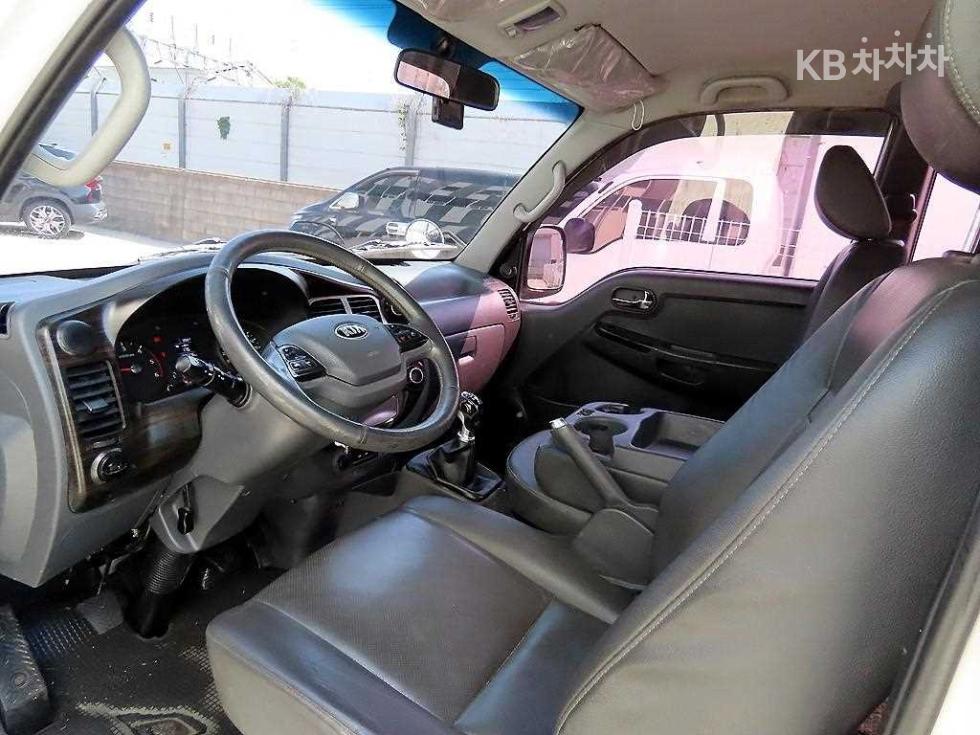 2019 - kia bongo iii