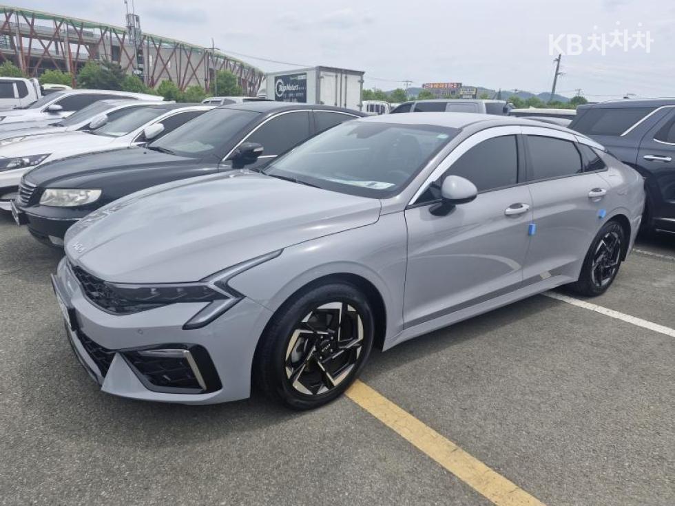 2024 - kia k5