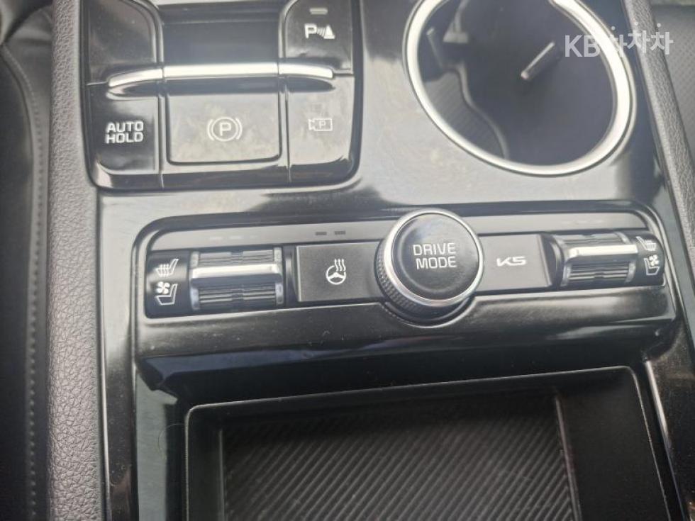 2024 - kia k5