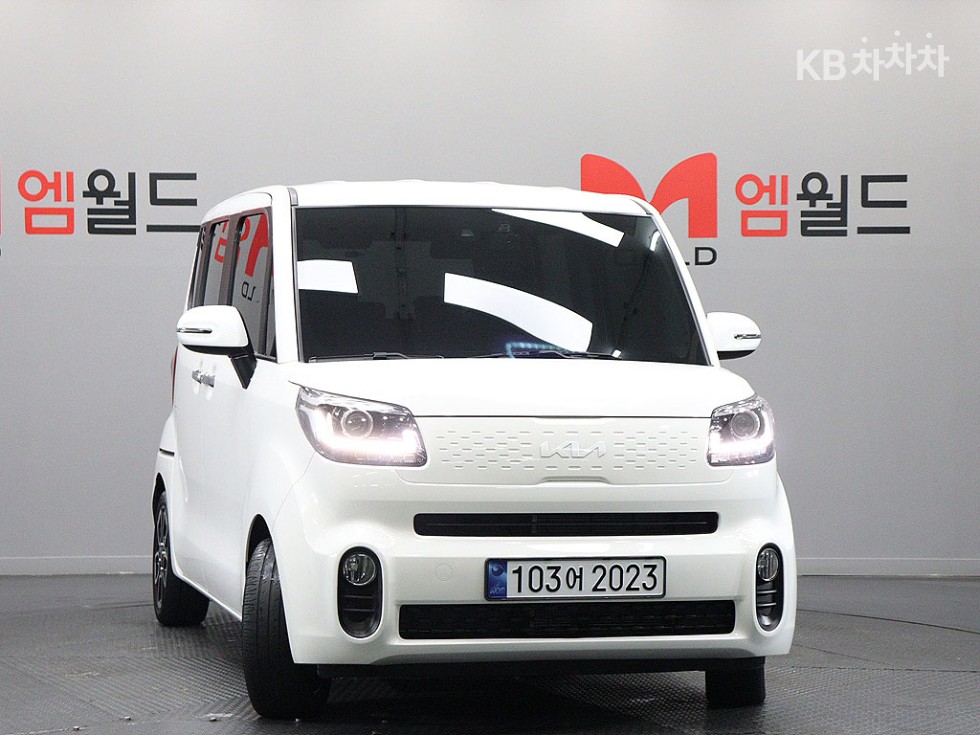 2022 - kia ray