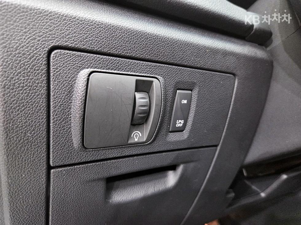 Renault Samsung SM5 — miniaturë 12