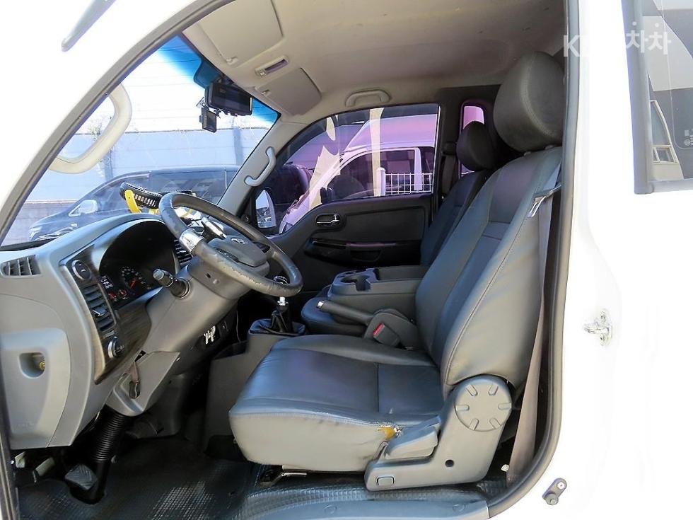 2019 - kia bongo iii