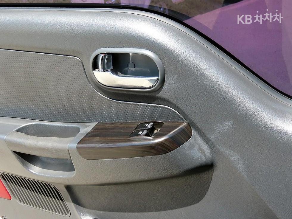 2019 - kia bongo iii