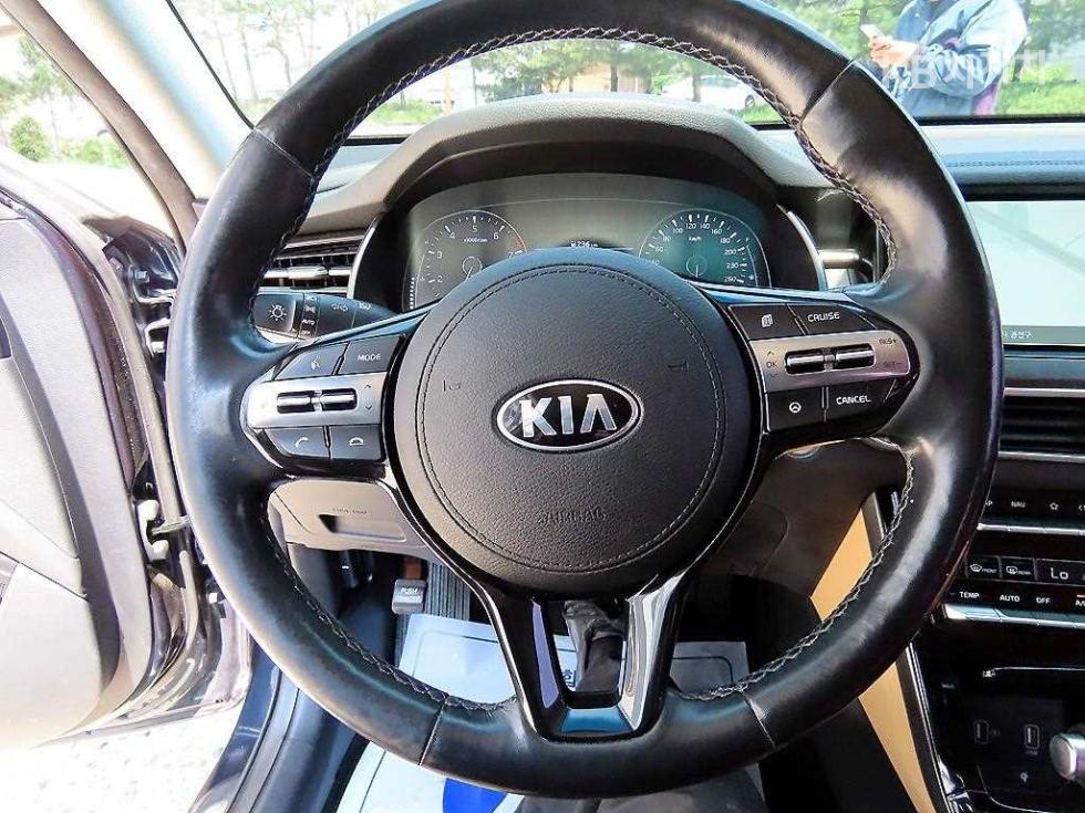2020 - kia k7