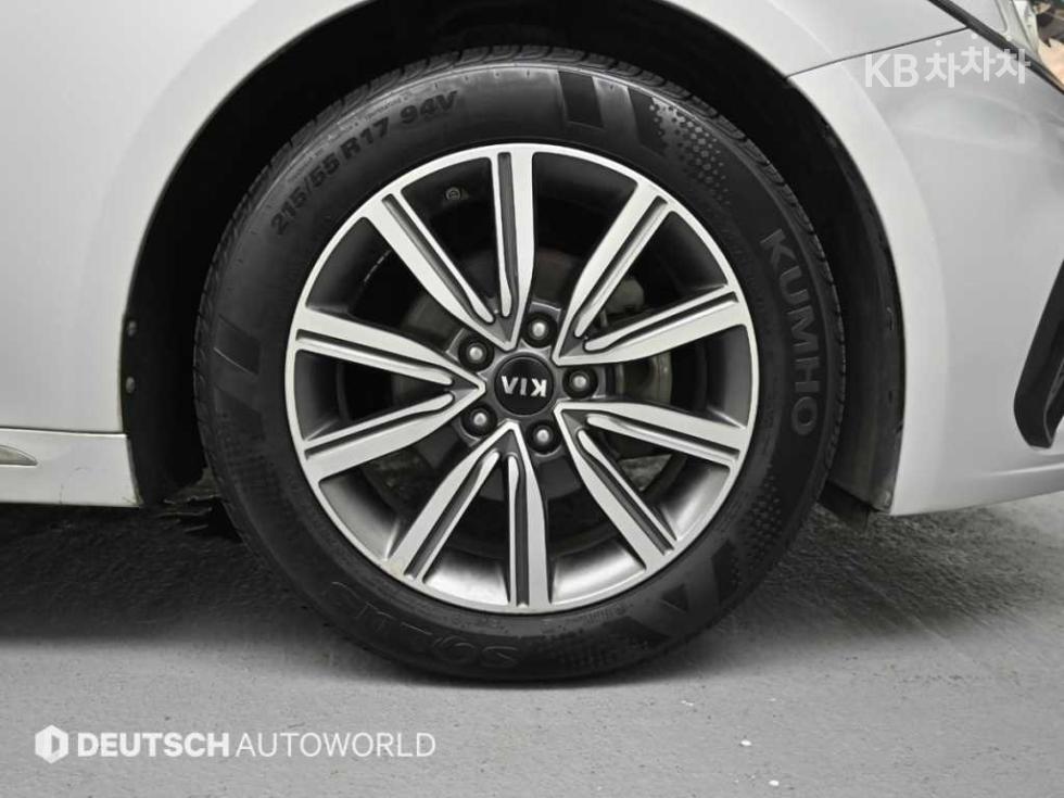 2019 - kia k5