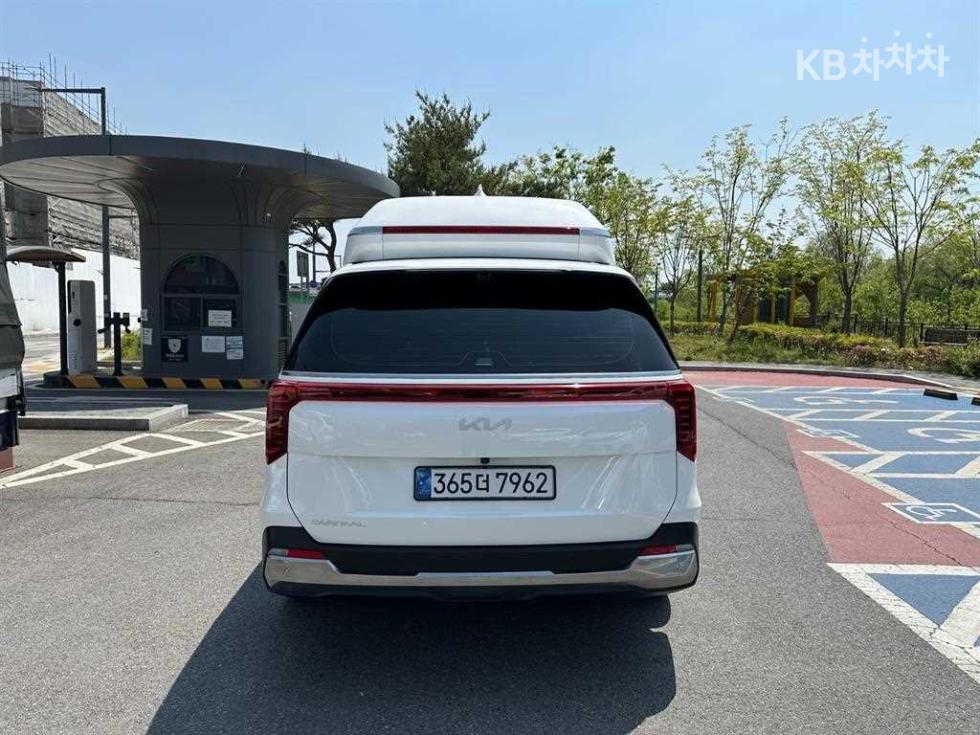 2024 - kia carnival