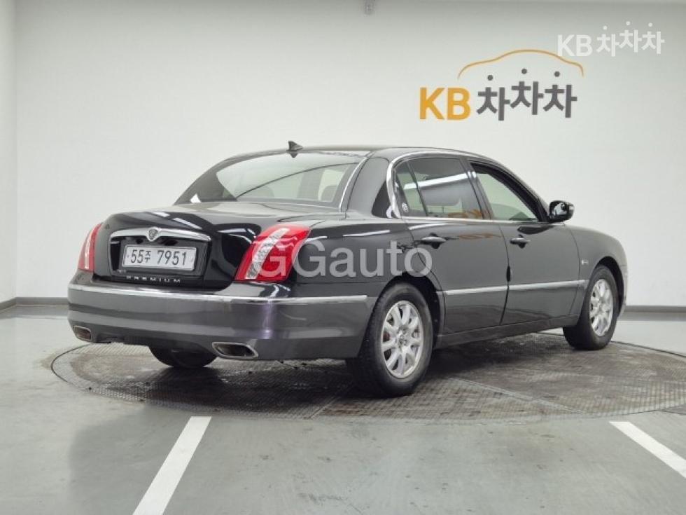 2010 - kia opirus