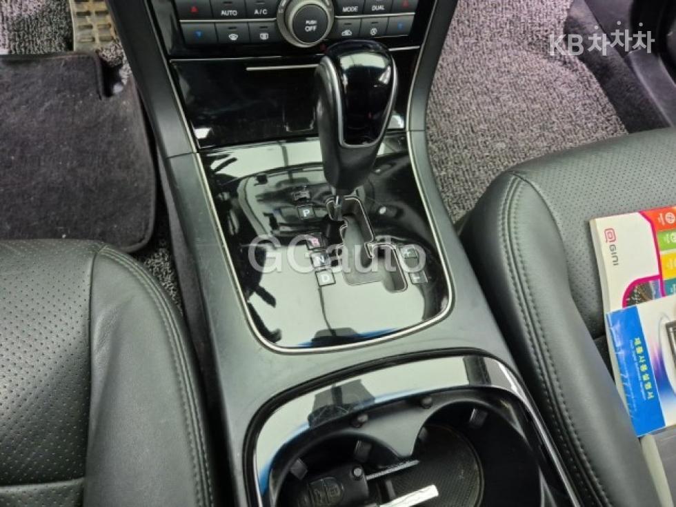 2010 - kia opirus
