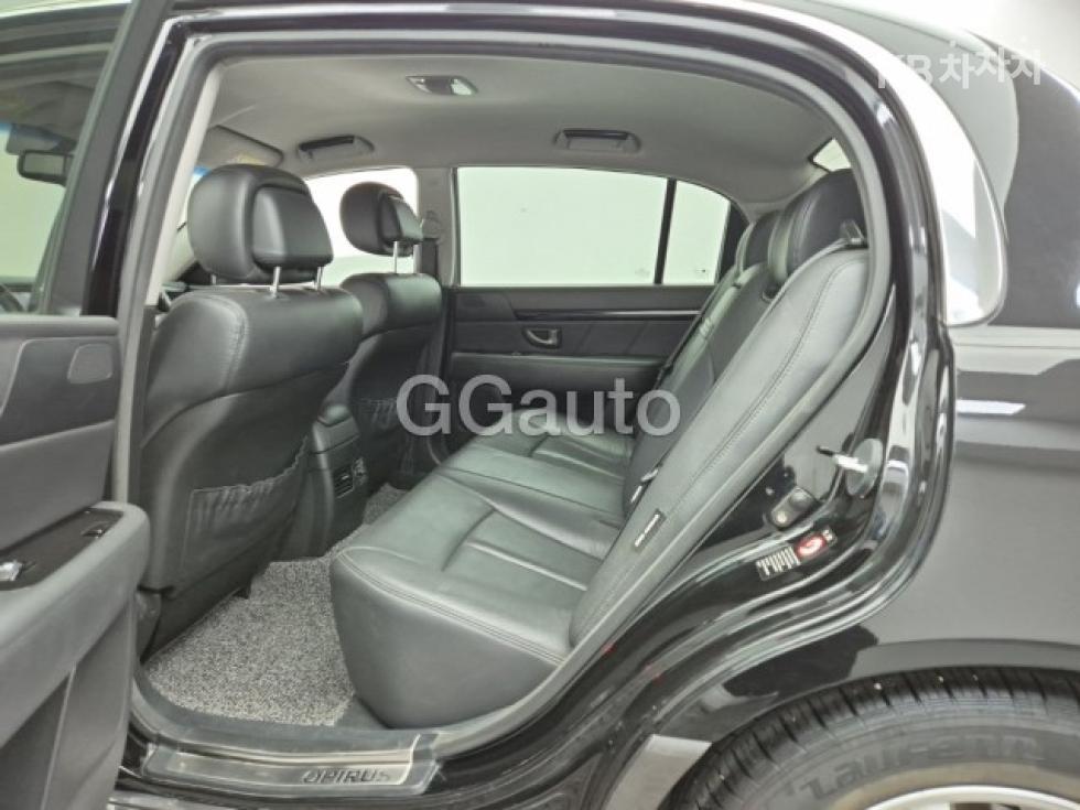 2010 - kia opirus