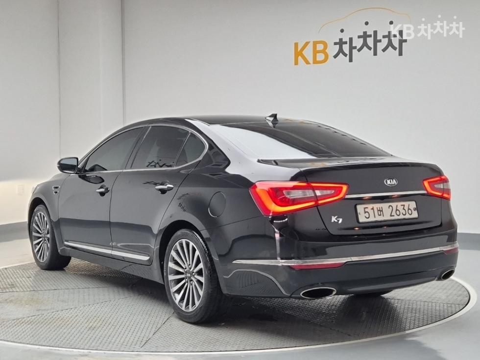 2015 - kia k7