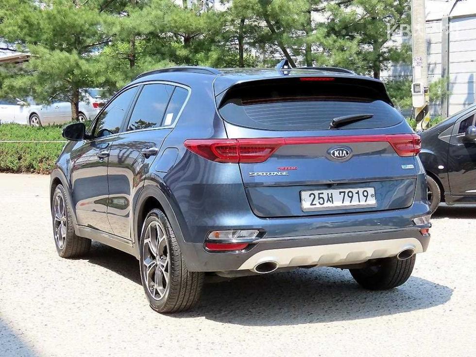 2019 - kia sportage