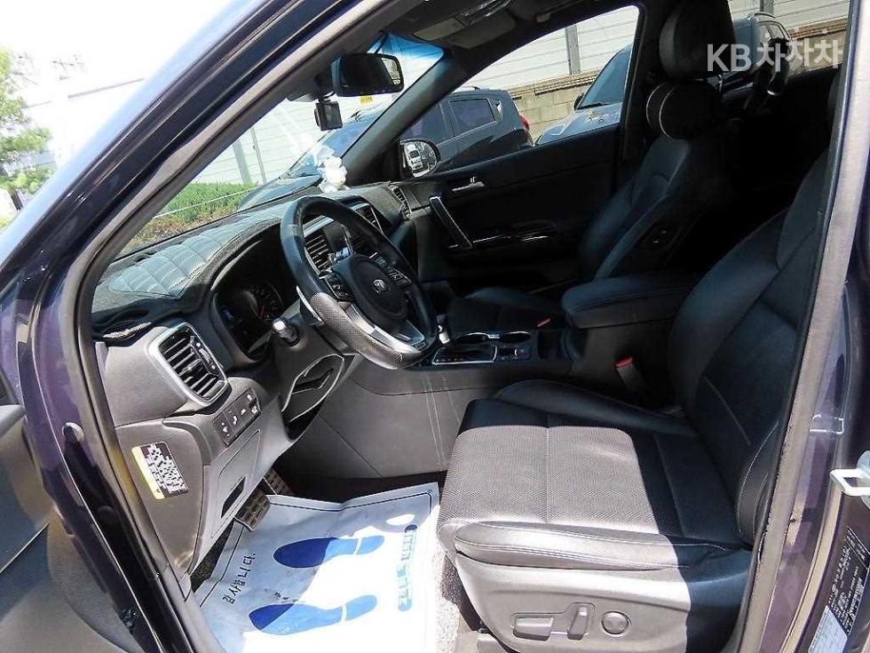 2019 - kia sportage