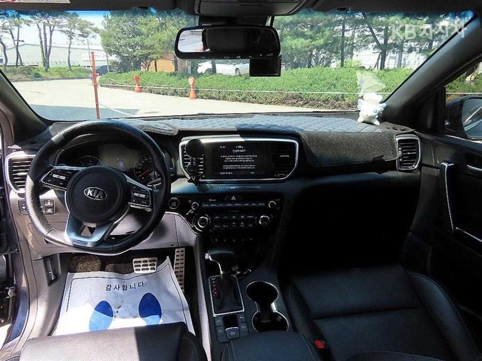 2019 - kia sportage