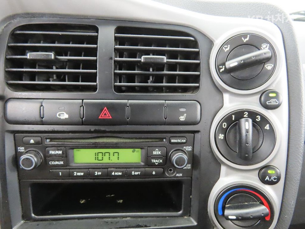 2016 - kia bongo iii