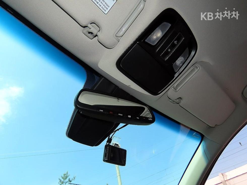 2019 - kia sorento