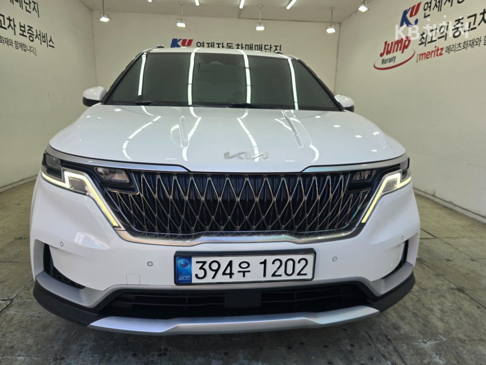 2023 - kia carnival