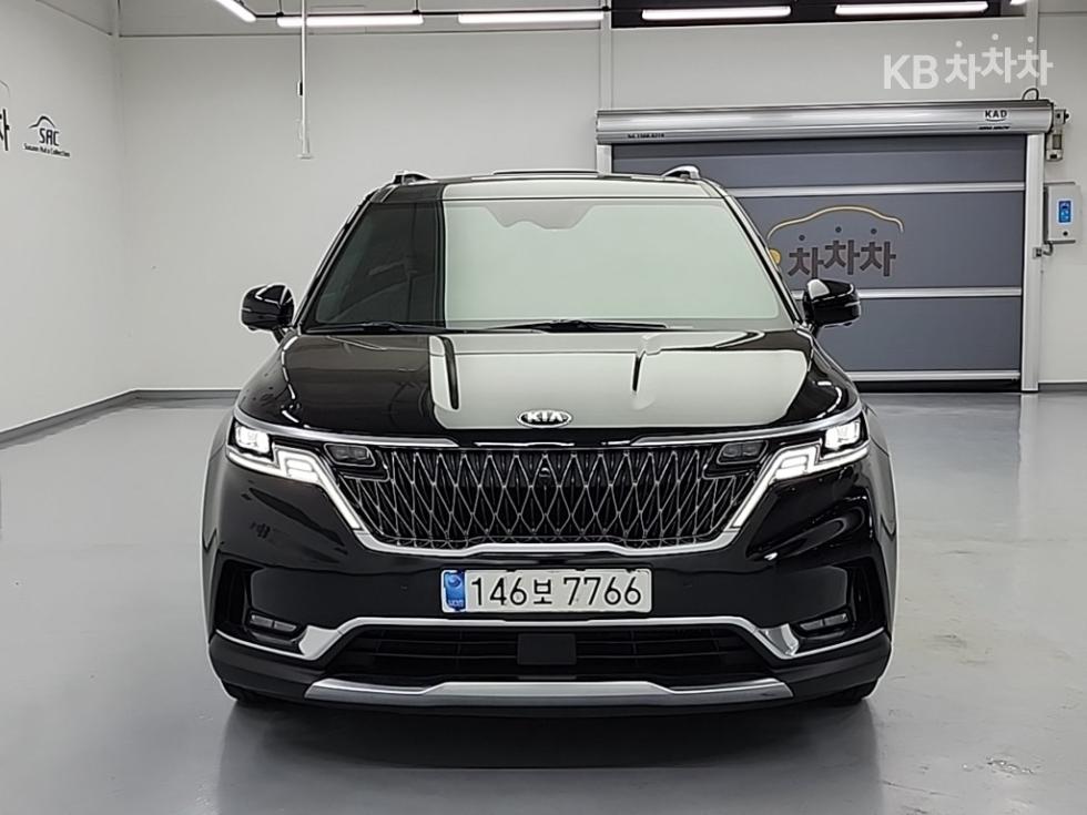 2021 - kia carnival