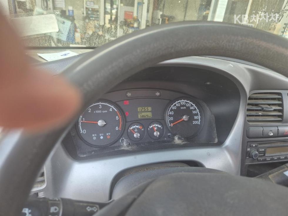2013 - kia bongo iii