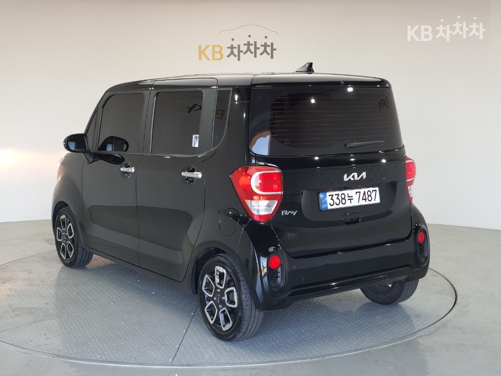 2022 - kia ray