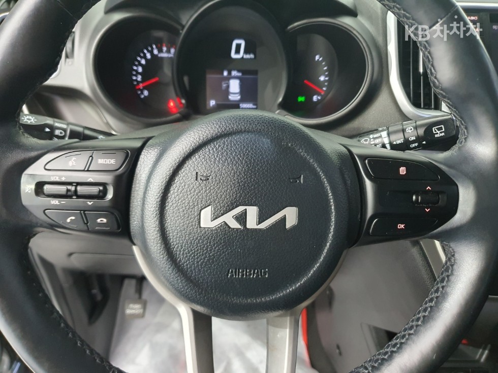 2022 - kia ray