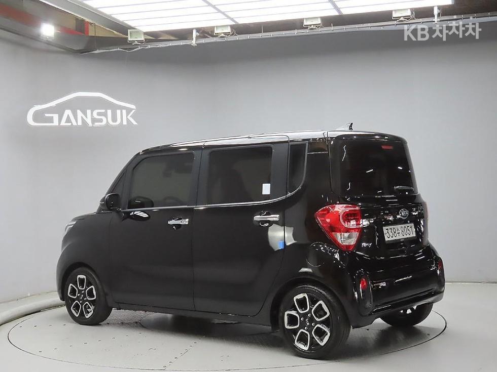 2020 - kia ray