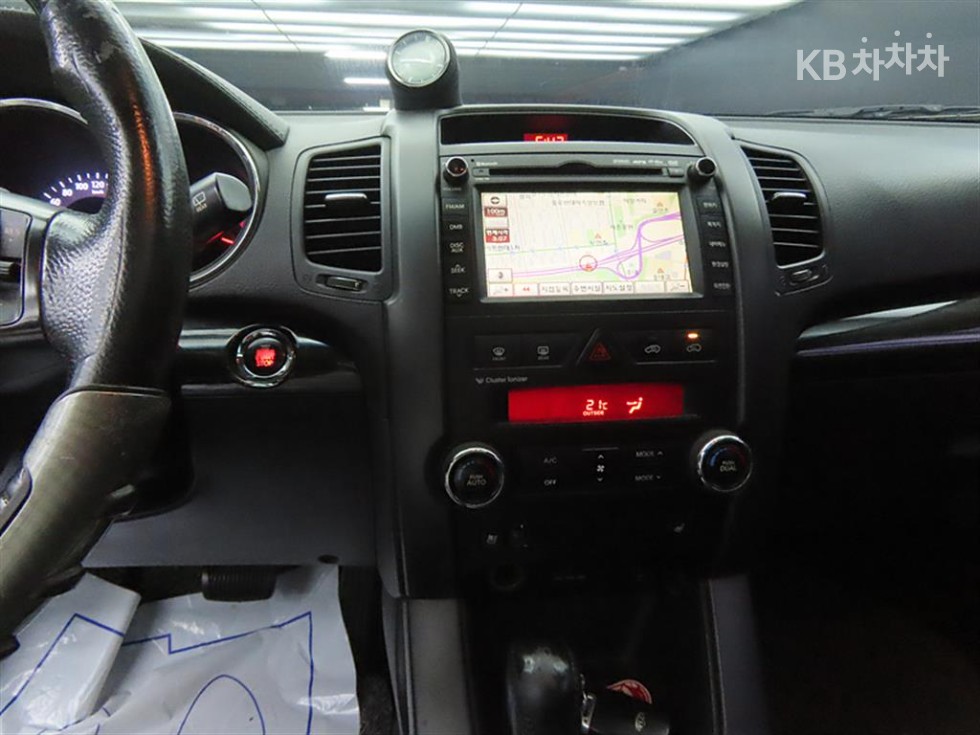 2011 - kia sorento