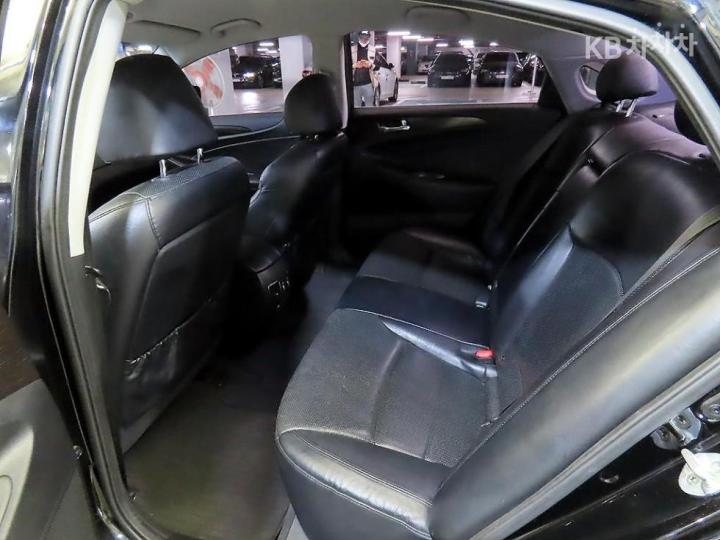 Hyundai Sonata YF CVVL Premier 8