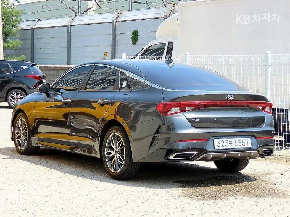 2020 - kia k5