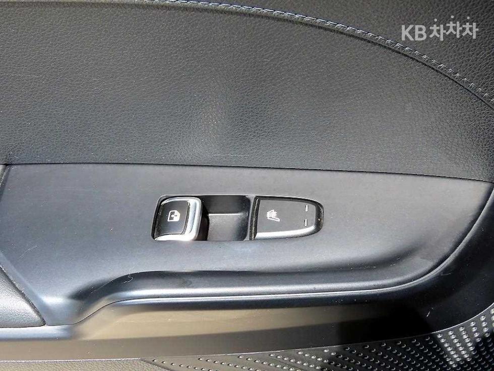 2020 - kia k5